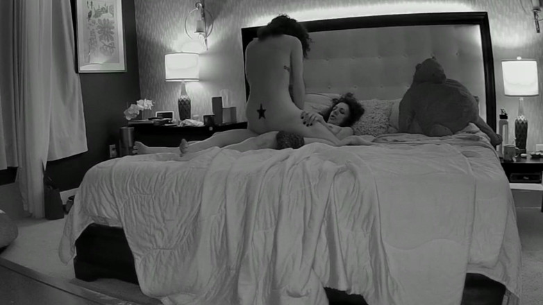 YourFavoriteMommy: Lesbian Lovers Real Sex