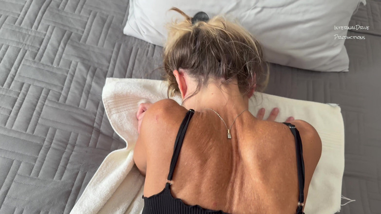 InternalDrive: Beim Filmen Einer Masturbationsszene Bitte Ich Den Videofilmer, Mich in...
