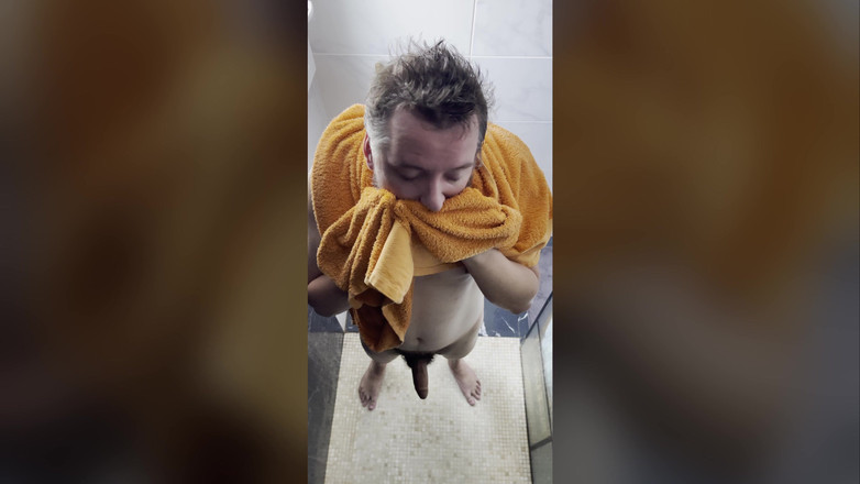 Aimeronds: Vertikale Ansicht: Die Dusche