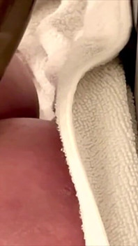 50 cm lange dildo anaal masturberen met een zoet orgasme en veel sap uit mijn poesje