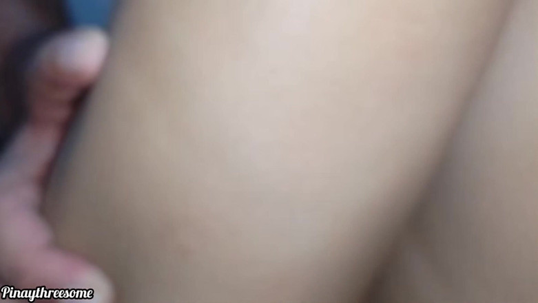 Pinay Threesome: Je sais que ma femme me trompe et je la...