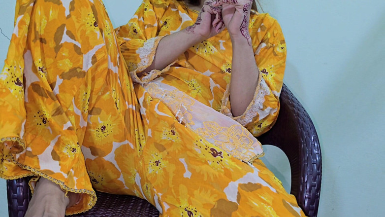 Faryal: Ngentot teman saudara tiri yang lagi sange berat