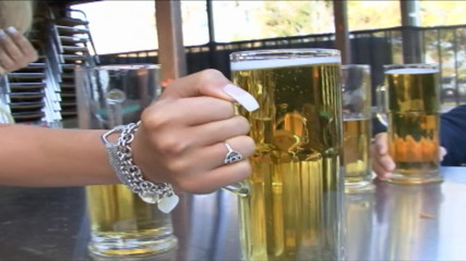 Lucky Cooch: Diep gepompte kut van vervelende milf Cooch ziet er weinig...