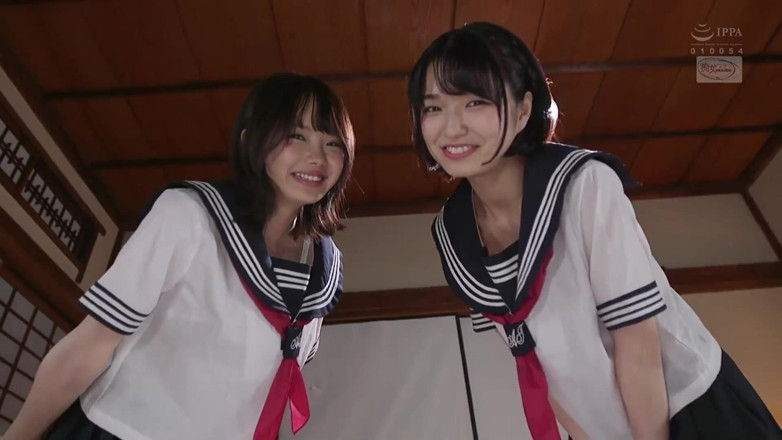 Smooth Time: Sem parar de fazer amor com duas meninas putas viciadas...