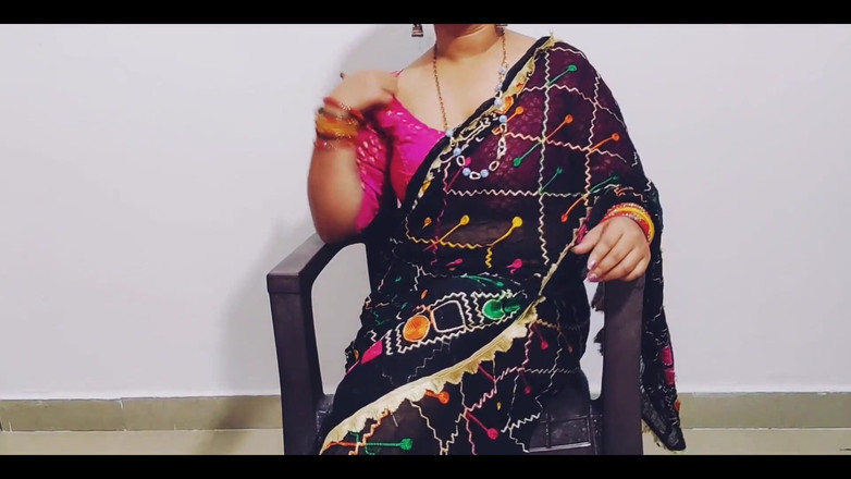 Desi Club House: Desi indická nevlastní máma tvrdě ošukaná jejím nevlastním synem