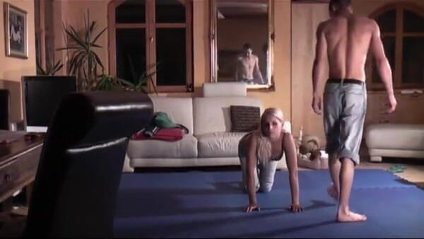 European Lift and Carry Club: Homemade wrestlign action with hot blonde teen