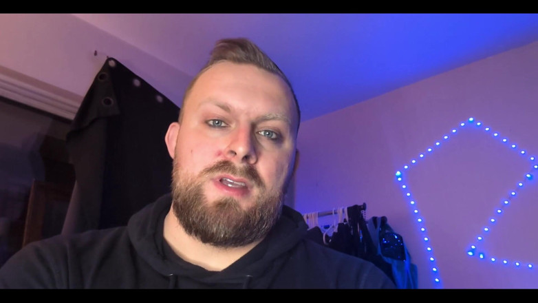 WolfgangWhite: Прямий хуліган проти гей-чувака, який нагрів суперництво