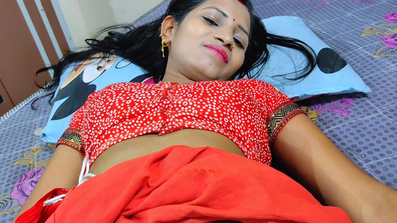 BadAim6: Hard-core Desi Teenage Girl Giving Oil Massage Full Side Relaxation...