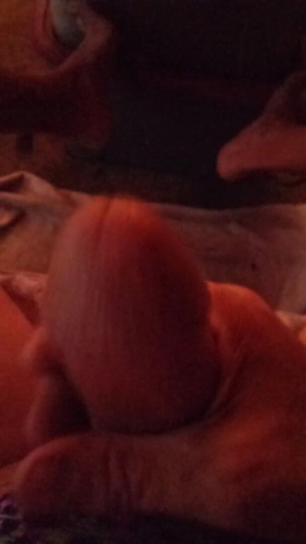 HornyBvisalia: 내 대물 자지에게 보지를 필요로 하는 쓰리섬