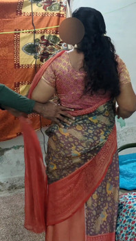 Mathvan, Who Lives in the Same House, Saw the House Owner’s Wife Wearing Panties and Wants to Taste Her