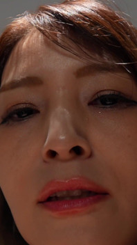 Mirei Ohtani - Belly Under Control, the Metal Enters and Makes Her Moan