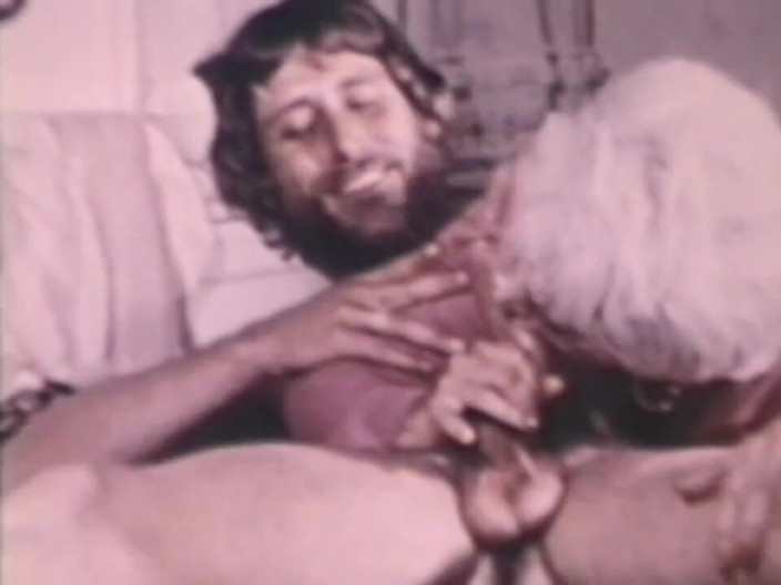 Vintage megastore: Ultra blonde mature chick loves young dicks