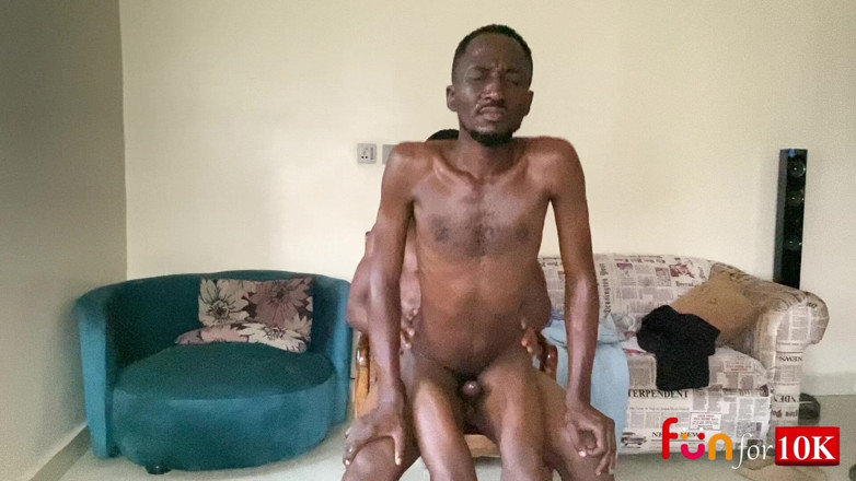 Funfor10k gay videos: Lelaki Lurus Macho mengongkek awek kecil saya yang mentah