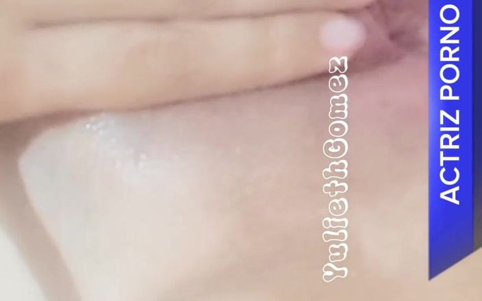 Yulieth Gomez: Seks romantik keras ghairah dengan teman wanita saya yang berumur 18...