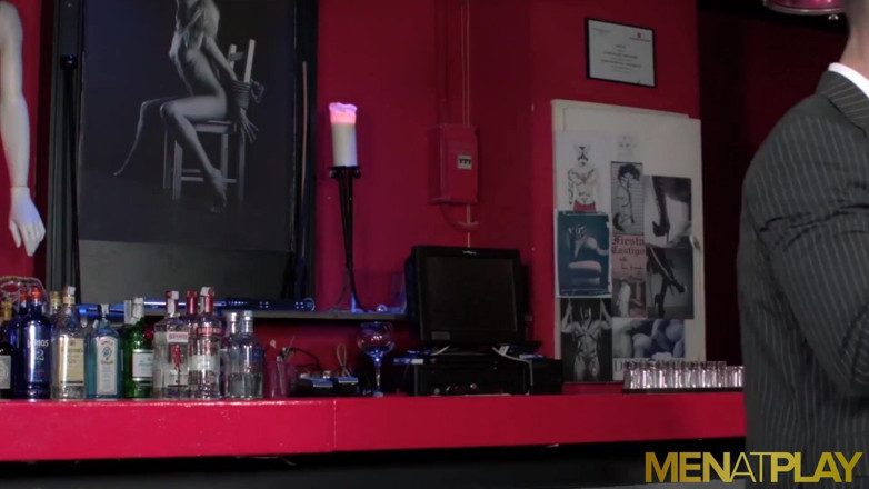 Menat Play: Menatplay - empresario adecuado Denis Vega a pelo con gay