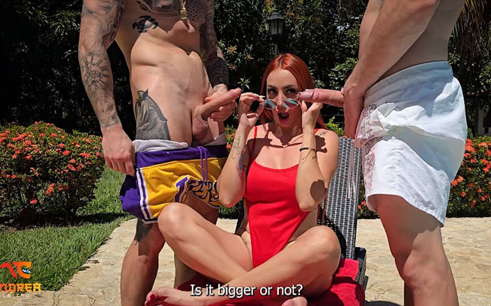 Andrea Castro: Orta yaşlı seksi kadın üvey oğullarının açık havada onu çifte sikmelerine izin...