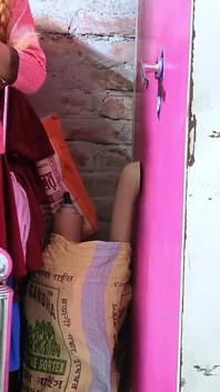 Meio-irmão largou a meia-irmã antes de ir para a faculdade e a meia-irmã também se divertiu muito