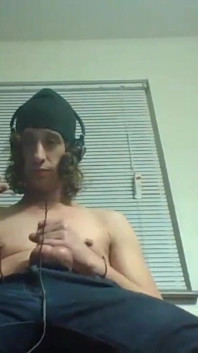 Headphones & Beanie on; Barechested and Stroking Lazily to Porn