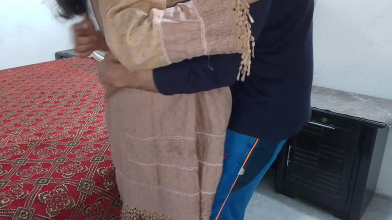 QueenbeautyQB: Stepmom Fucked While Fixing Bedsheets in Bedroom