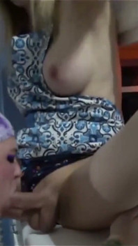 Nyepong kontol di dapur