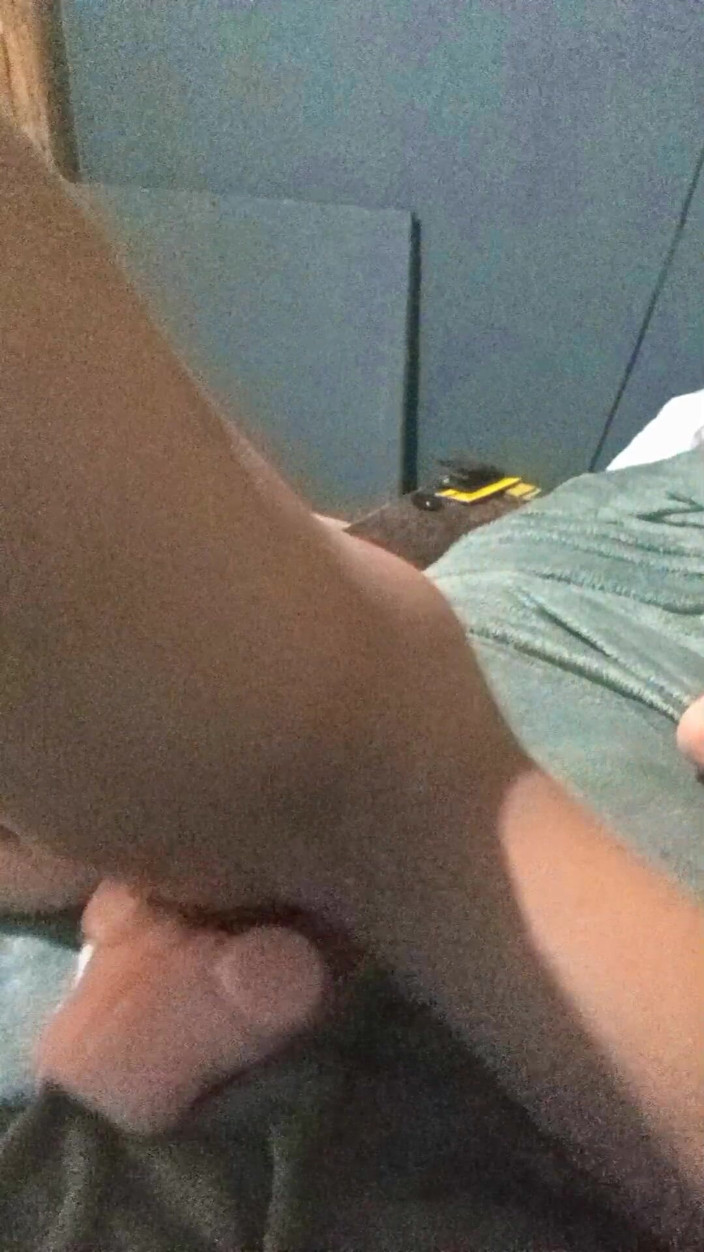 Rouge_eastson: Futând o pizdă falsă!