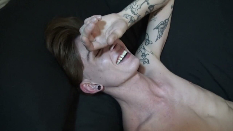 SEX WITH STRAIGHT BOY CURIOUS: Sexy francesa novinha fodida duro por papai