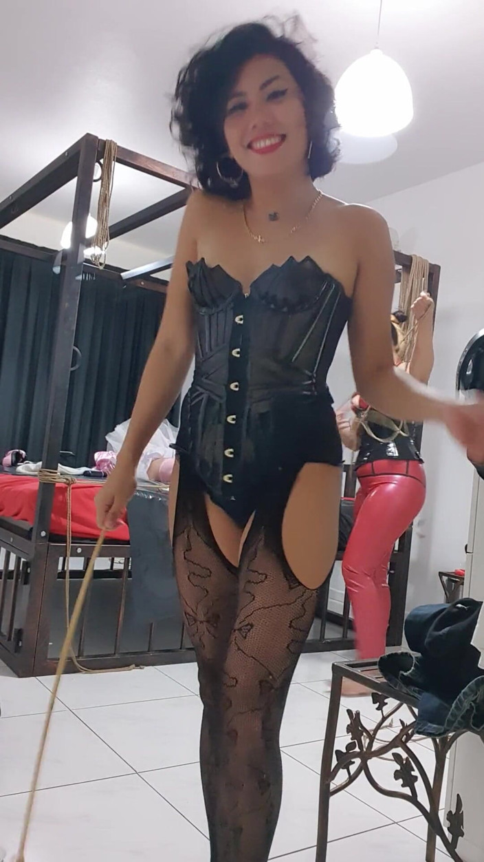 DominaFireOfficial: Latihan Banci Femdom