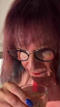 Trans Mistress Naomiperv Makes Breakfast for You Using a Speculumher Slave.