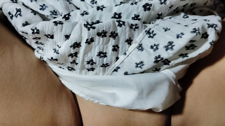 Ayesha_MirzaXPro: Indická roztomilá a sexy dívka ošukaná jejím nevlastním bratrem