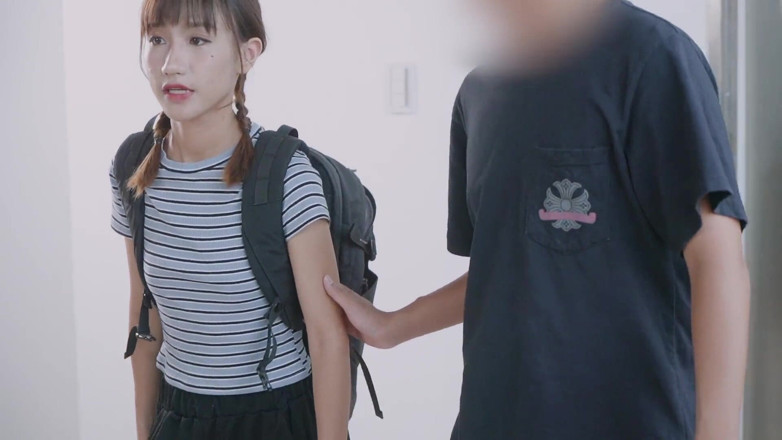 Asian Milfs n Teens: Trojka s čínskou studentkou - Perv Milfs n Teens