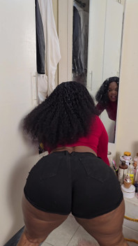 Twerking in My Tight Booty Shorts