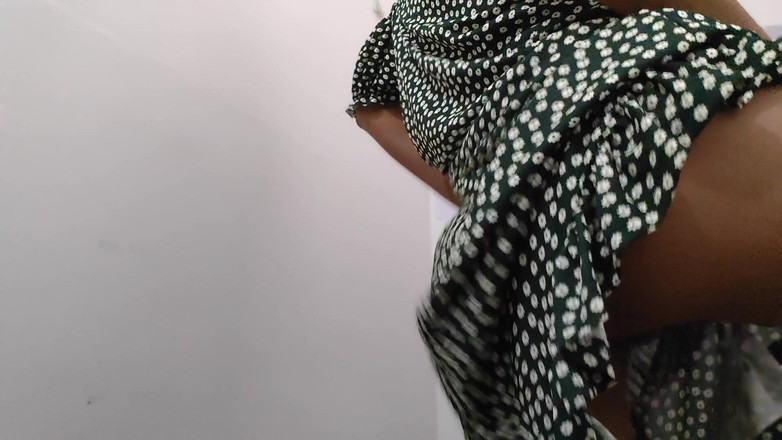 desigirl93: Sexy saree dívka stříká a video s velkým zadkem 2