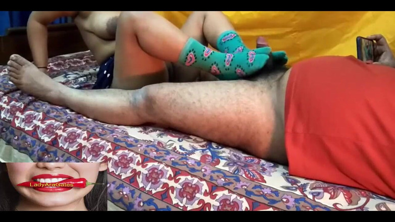 Hotty Jiya Sharmaa: Desi india figa stretta tradisce il marito con l'amico del...