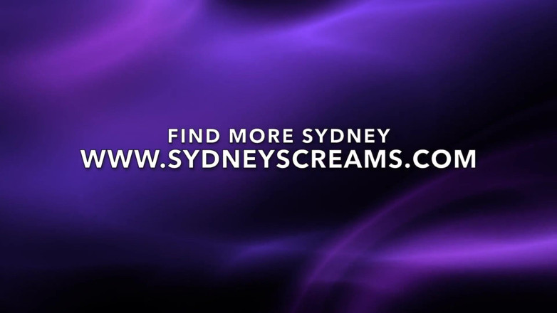 Sydney screams fetish: กระตุกบิกินี่ของฉัน - Wmv