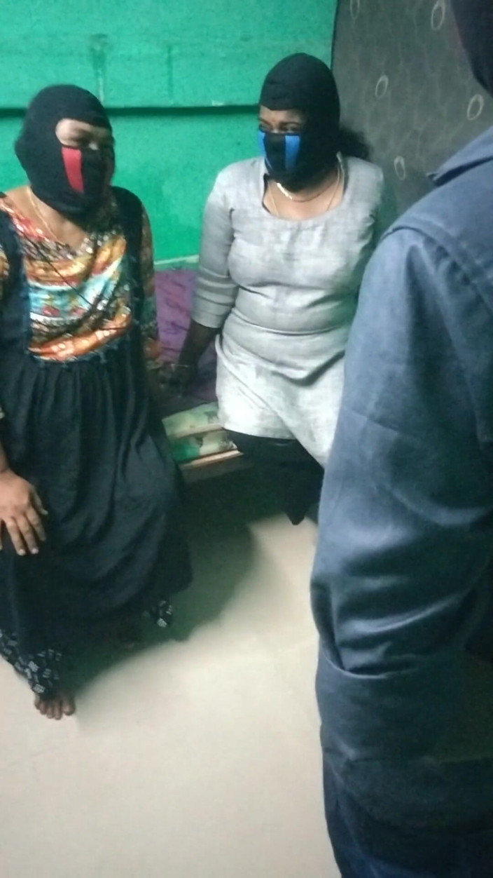 Benita sweety: Akka Thangachi Both Hot Sex Young Boy