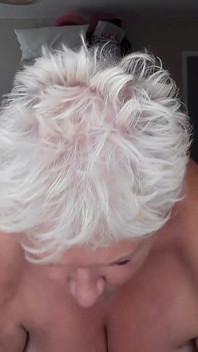 그가 내 손에 폭발하는 것을 지켜봐!