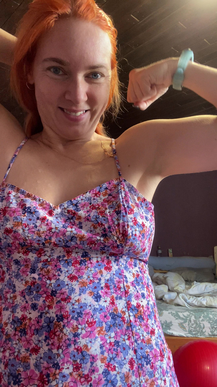 Hairy couple: ブラウン