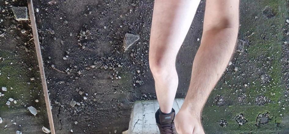 Mirko2589: Walking Naked