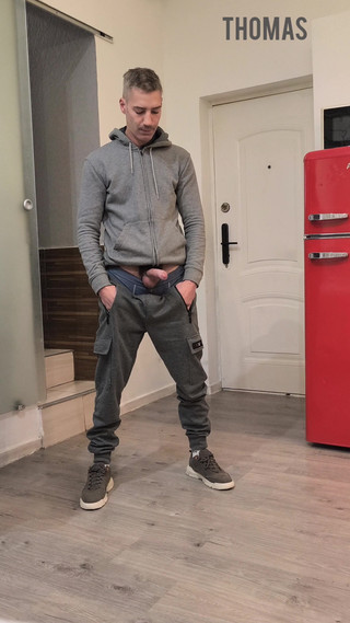 Dexterxxlfun: मूतना के साथ थॉमस से कुछ हैंड्सफ्री।