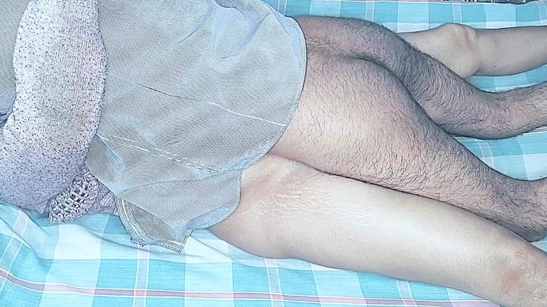 Gullnazkhan: Non stop šukání indické desi sexy tetičky Žíznivá kundička indická tetička sex...