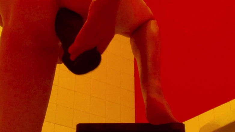 ArthurX: Dildo Zac Kecil dan Besar