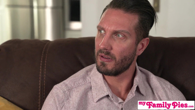 My family pies: La figliastra vuole il sesso per ridurre lo stress - S19:e2
