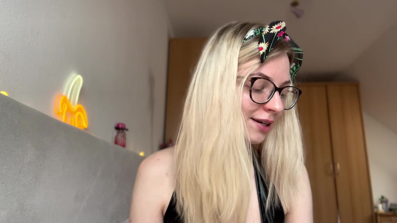 Goddess_Bella_Rae: Làm thế nào để đối xử với anh ấy như một đối tượng - femdom