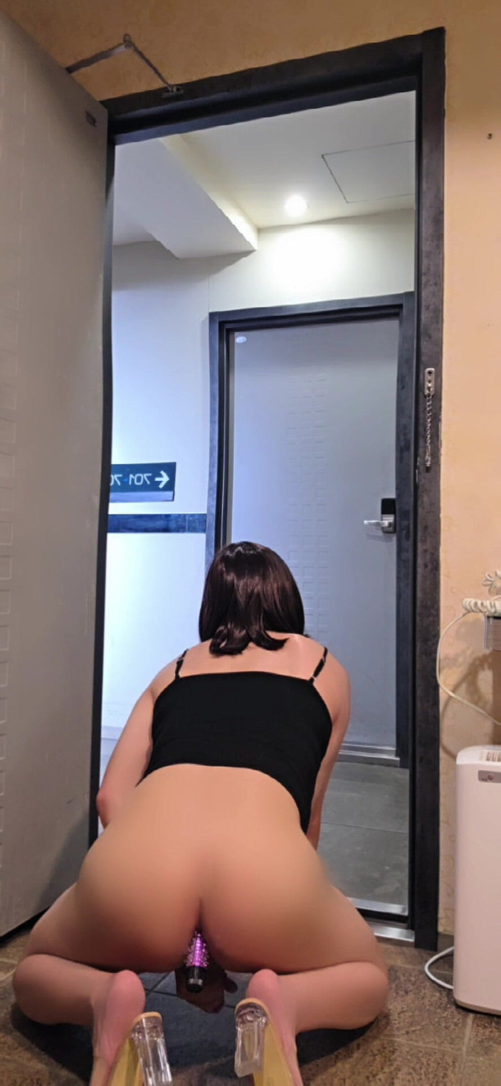 Taiwancdgirl: Pułapka Tingxuan otworzyła drzwi i masturbowała się do seksu analnego,...