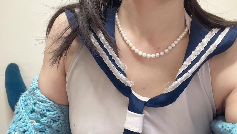 sweethanajapanese: Hana Wear College Girl Cosplay for Her New Day Work