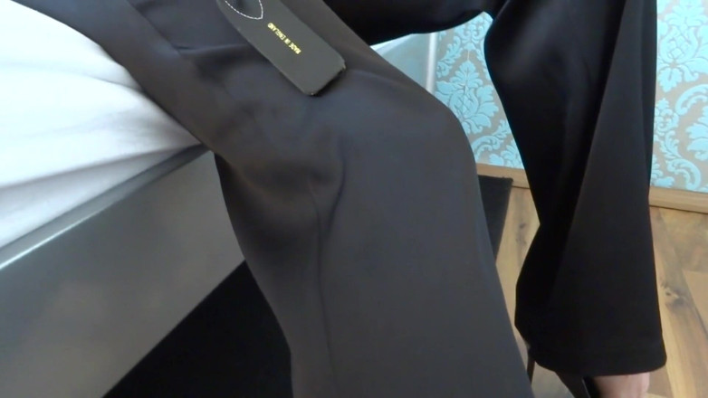 Lady Victoria Valente: POV Satin ass worship