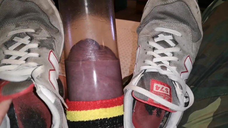 Monster_Meat_: Pumping up for feetlovers