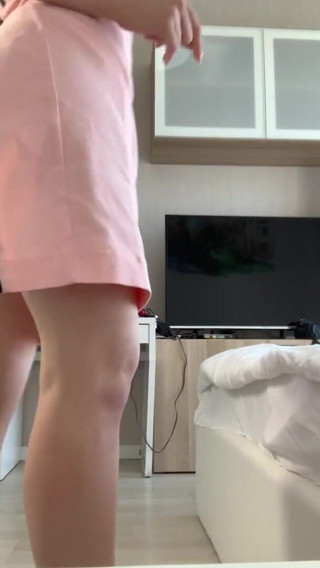 SugarNadya: 赤毛の美女がセクシーな体を披露した