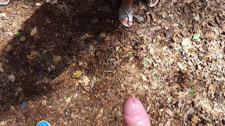 Sexydea: Sexydea的野生森林挑逗：树林中的大屁股冒险