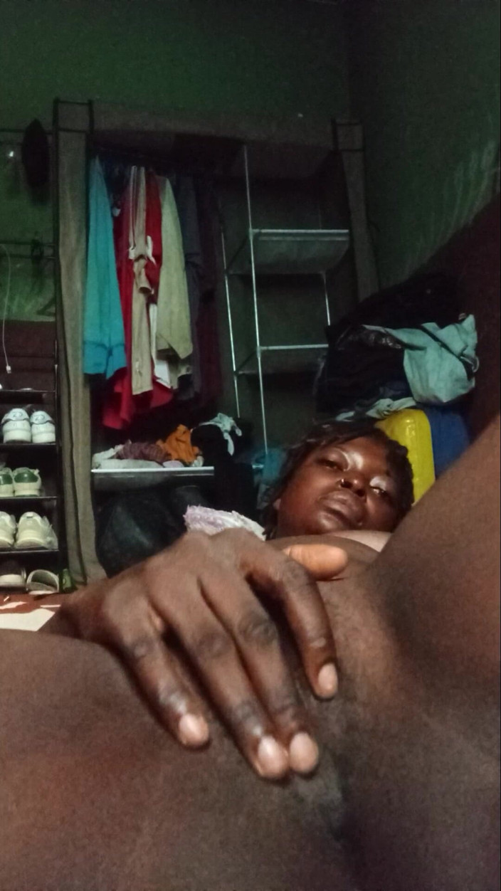 vickybanky009: Pussy Inside Opening